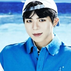 찬연