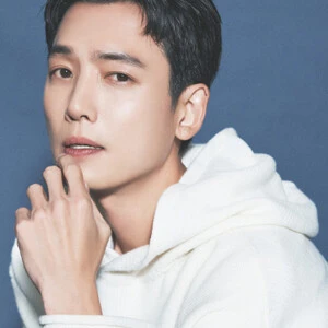 정경호