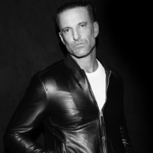 Daniel Powter