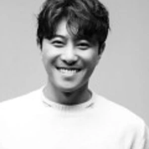 윤혁