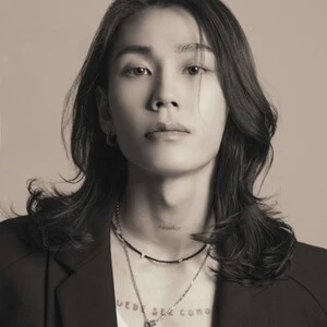 정일훈