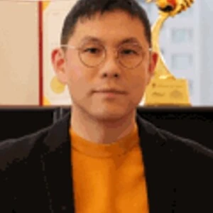キム・ジヌ