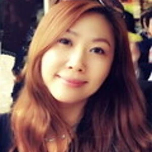윤이지