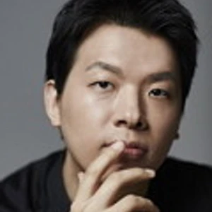 김준