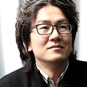 김진추