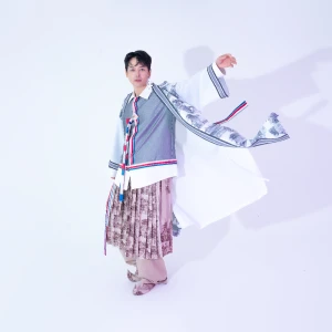 李昶炫