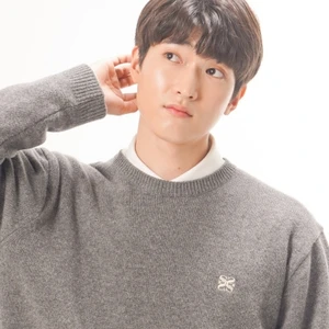 신재범