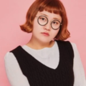 チョ・スヨン