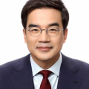 キム・ドンファン