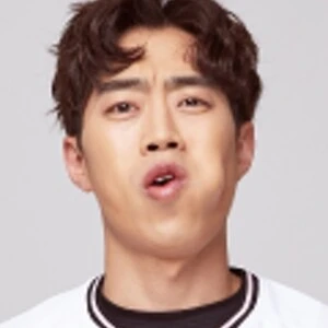 심문규