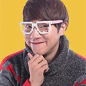 イ・ヨンボン
