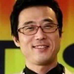 이윤석